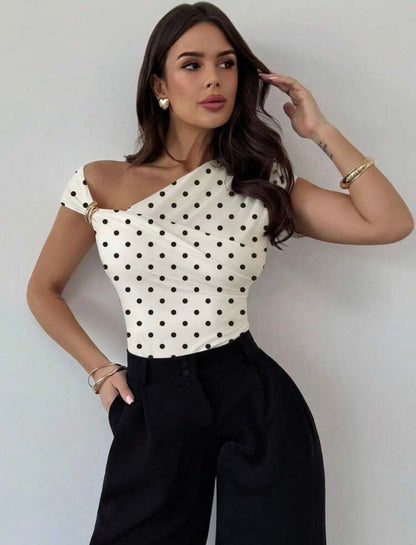 Shoulder Wrap Ruched Waist Tight Fit T-Shirt With Metal Decor
