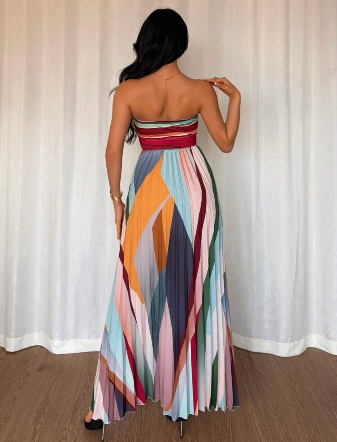 Elenzga Elegant Tube Dress With Waist Pintuck Design For Women