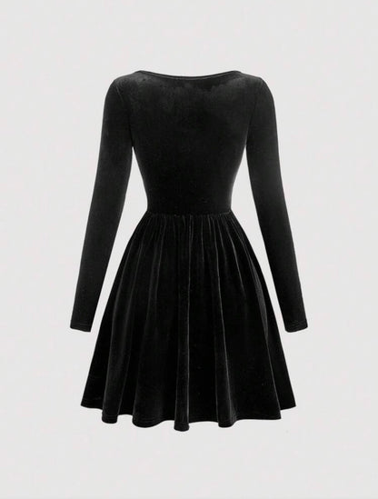 Noir Velvet Pearl Dress
