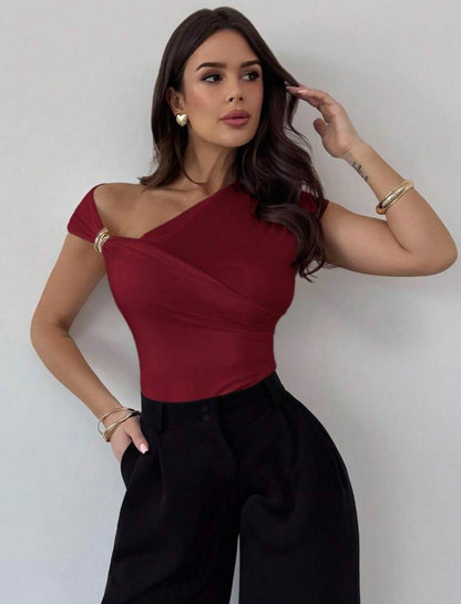 Shoulder Wrap Ruched Waist Tight Fit T-Shirt With Metal Decor