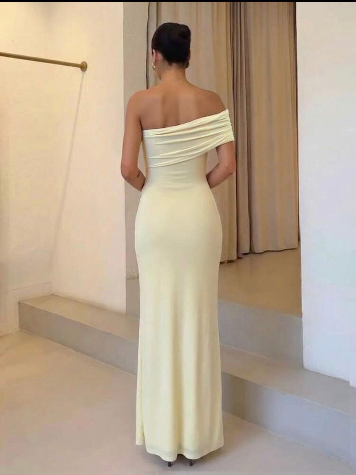 Semi Soirée Dress