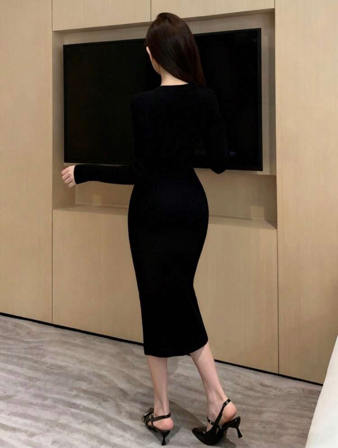 Noir Gold Button Knit Midi Dress